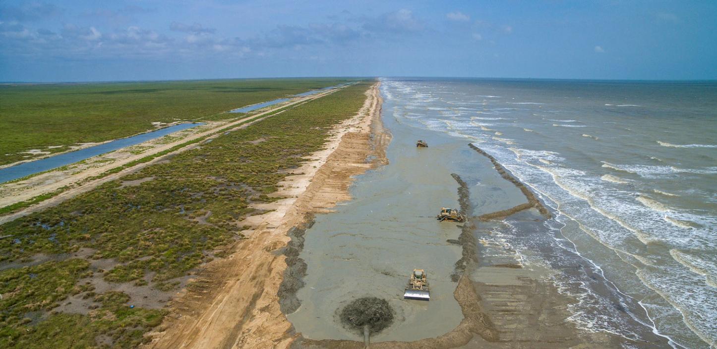 Restoration of beaches and dunes protecting marsh habitat in Texas