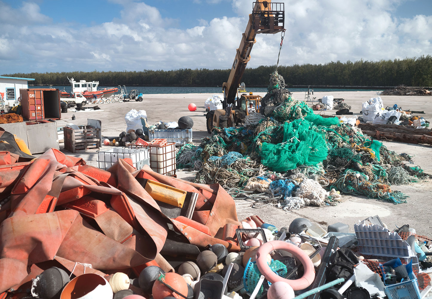 Marine debris collection point