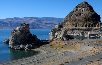 Pyramid Lake